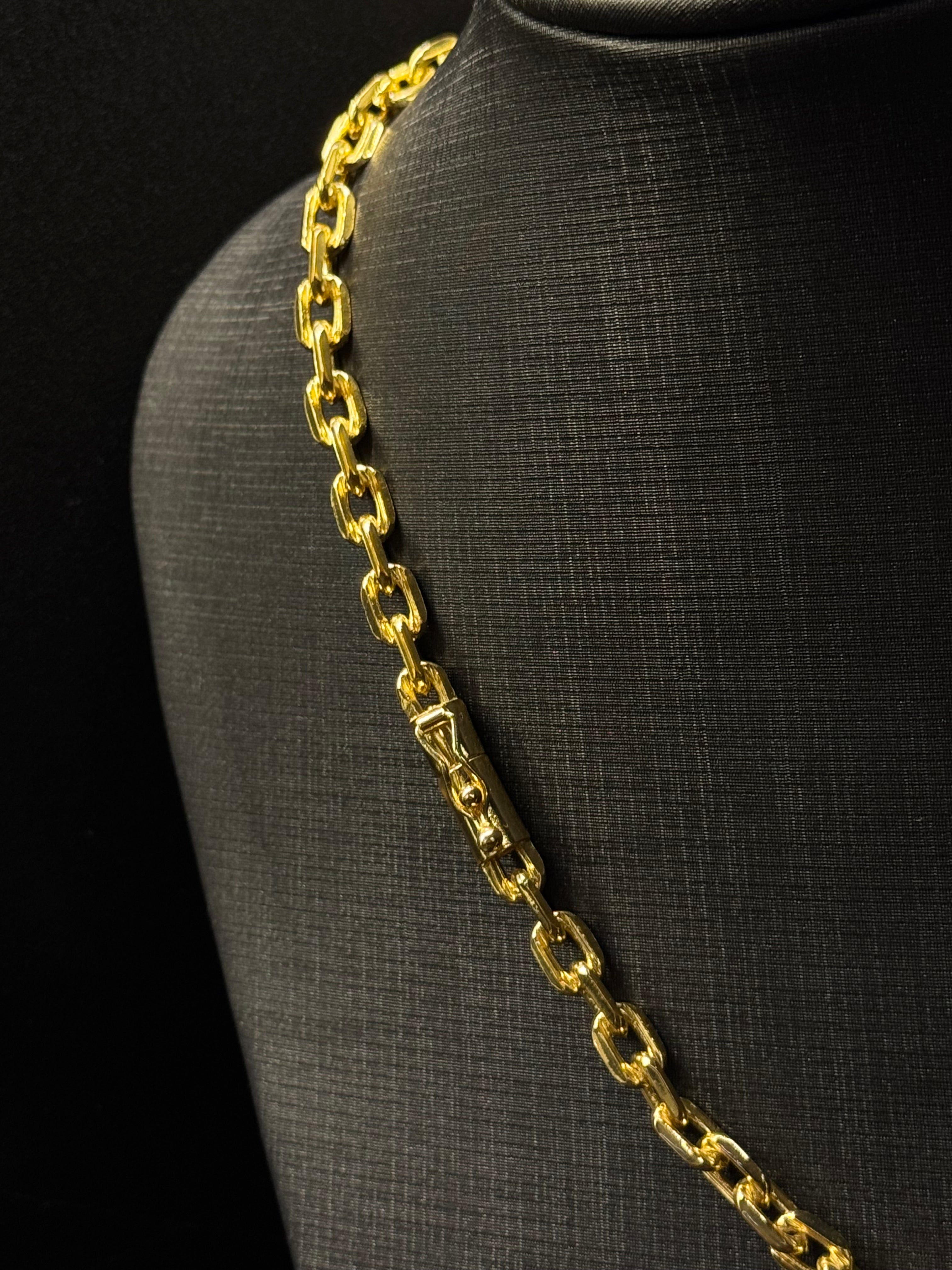 Corrente Cadeado 6mm + Pingente Rosto de Jesus Banhado a Ouro 18k | Fecho Canhão