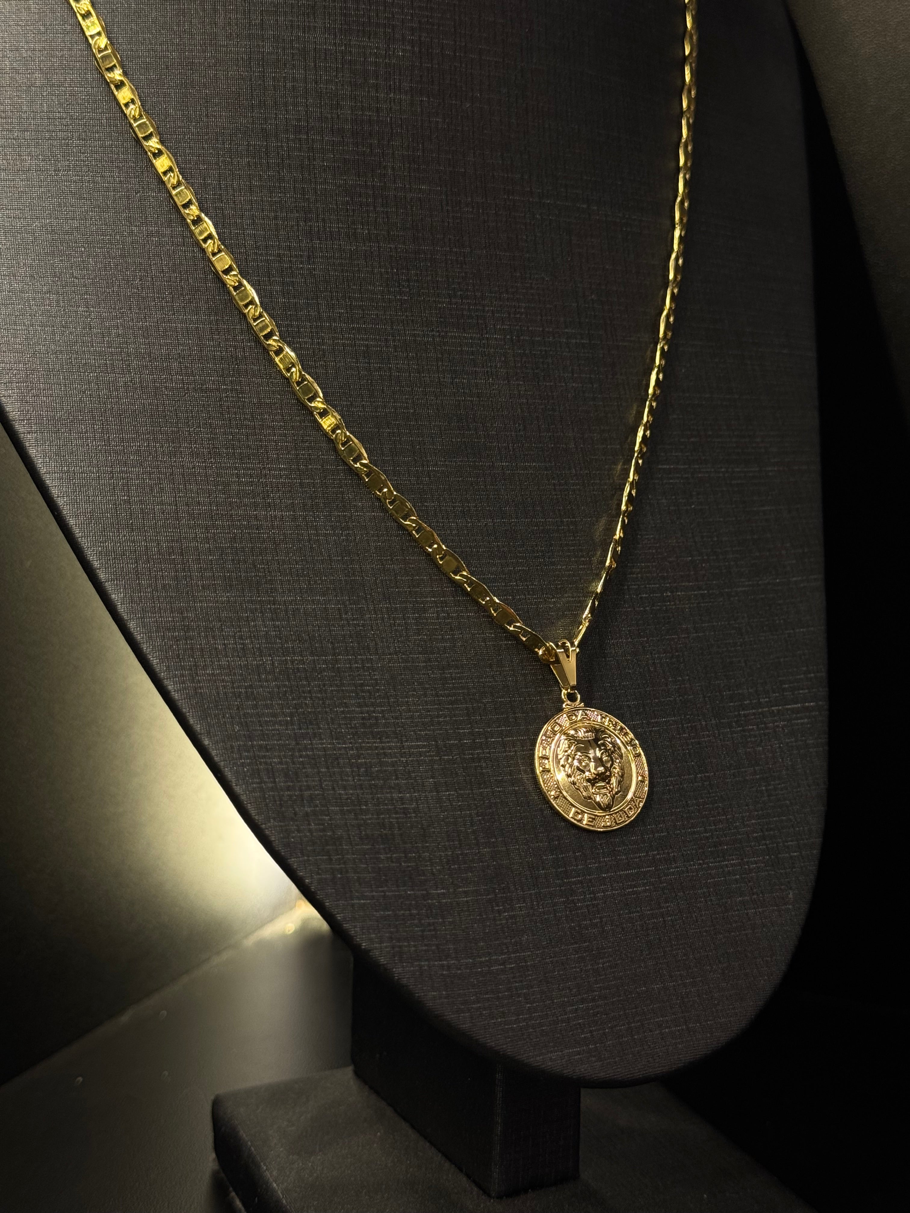 CORRENTE PIESTRINA 3MM + pingente BANHADO A OURO 18K