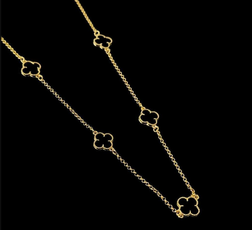 Corrente Trevo Preto G Banhado a Ouro 18k