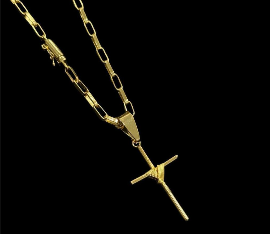 Corrente Tijolinho  5mm + Pingente Cruz Amarrado M Banhado a Ouro 18k