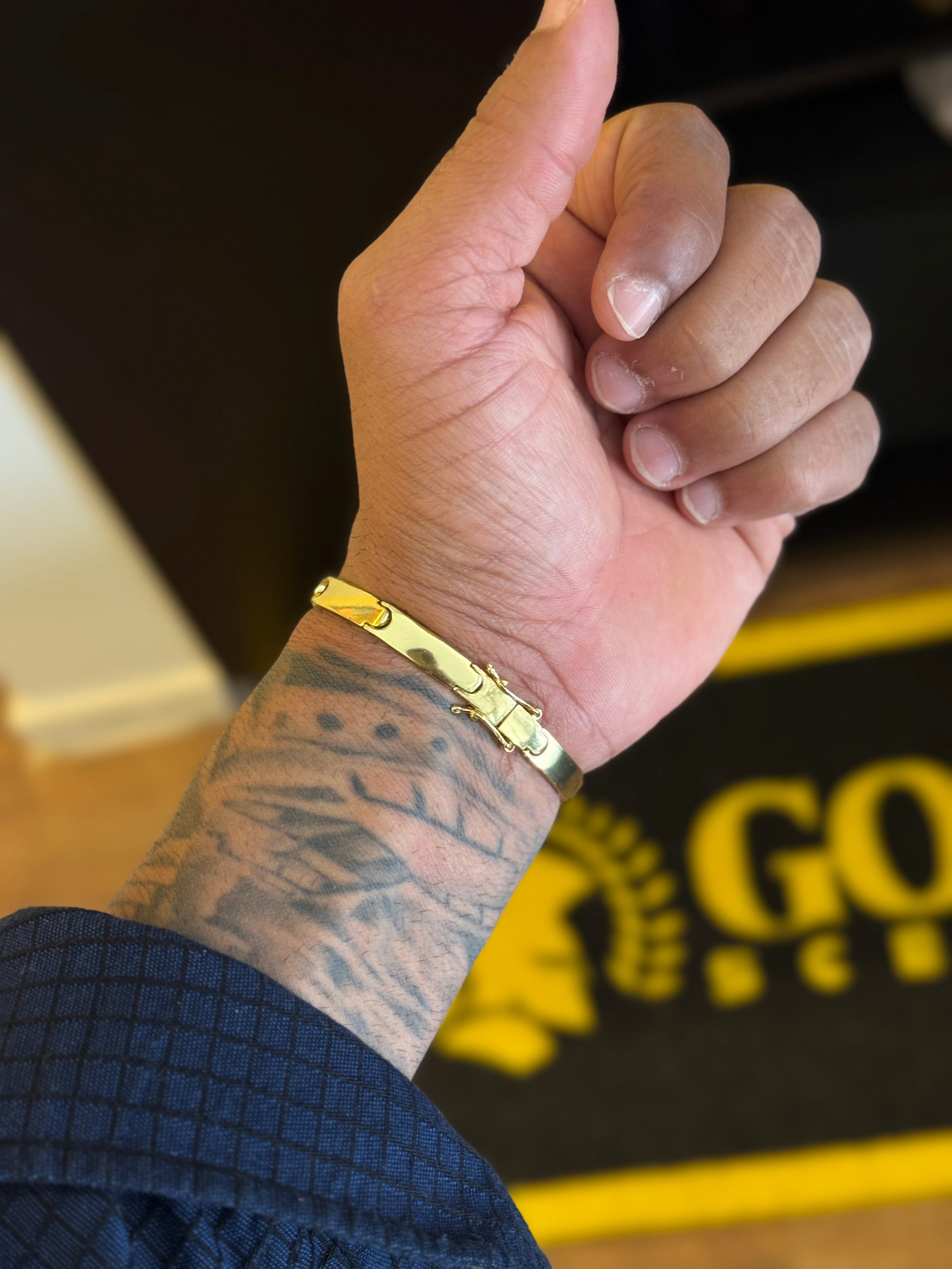 BRACELETE LISO 6MM BANHADO A OURO 18K